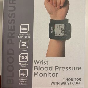 Wrist Blood Pressure Monitor EQUiATE  Black.